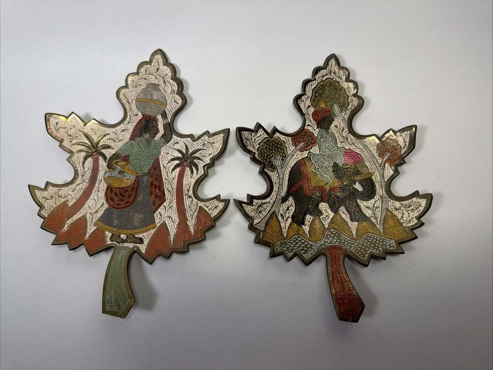 Pair VTG Enamel Paint Etched Brass Leaf India Wall Hanging Man & Woman C3